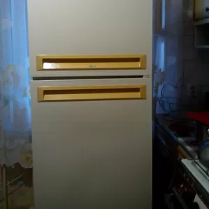 Продам рабочий холодильник бывший в употреблении в хорошем состоянии