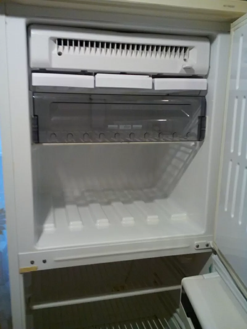 Продам рабочий холодильник бывший в употреблении в хорошем состоянии 4